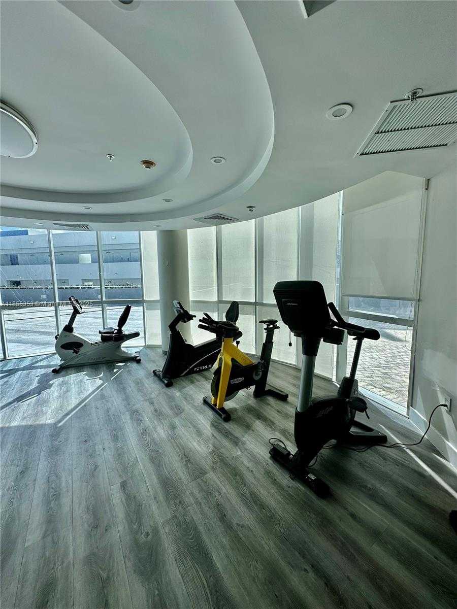 Small Image of 6301 COLLINS AVE #806, Miami Beach Number 24