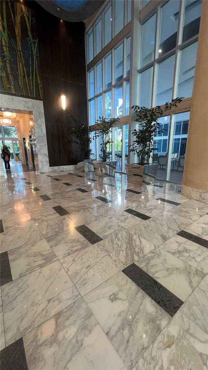 Small Image of 185 SOUTH WEST 7TH ST #2202, Miami Number 32