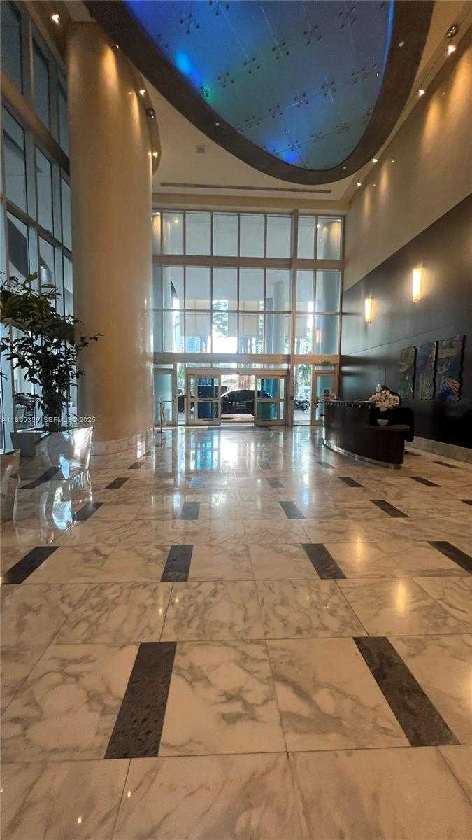 Small Image of 185 SOUTH WEST 7TH ST #2202, Miami Number 33