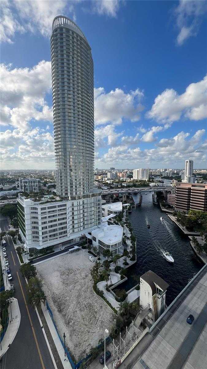 Small Image of 185 SOUTH WEST 7TH ST #2202, Miami Number 36