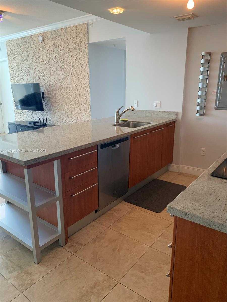 Small Image of 185 SOUTH WEST 7TH ST #2202, Miami Number 7