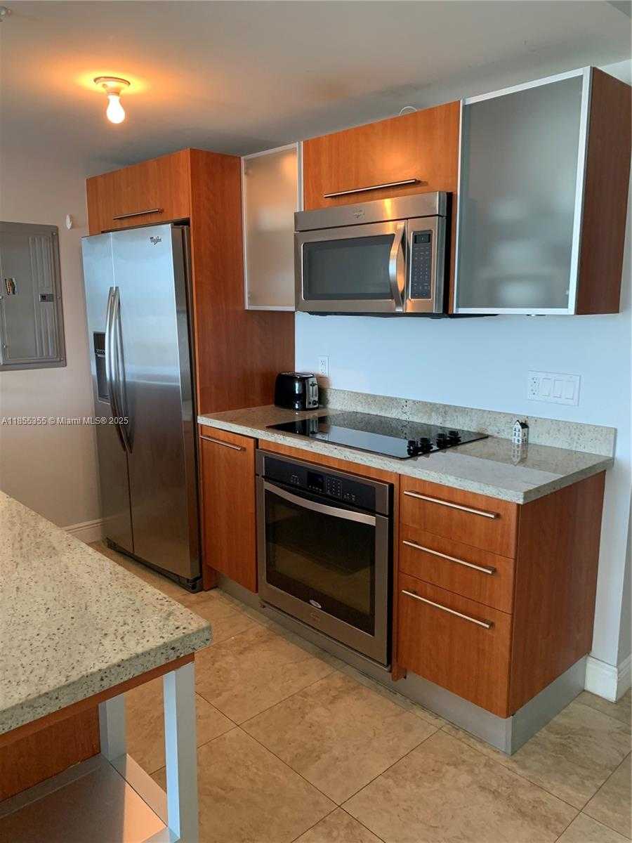 Small Image of 185 SOUTH WEST 7TH ST #2202, Miami Number 8