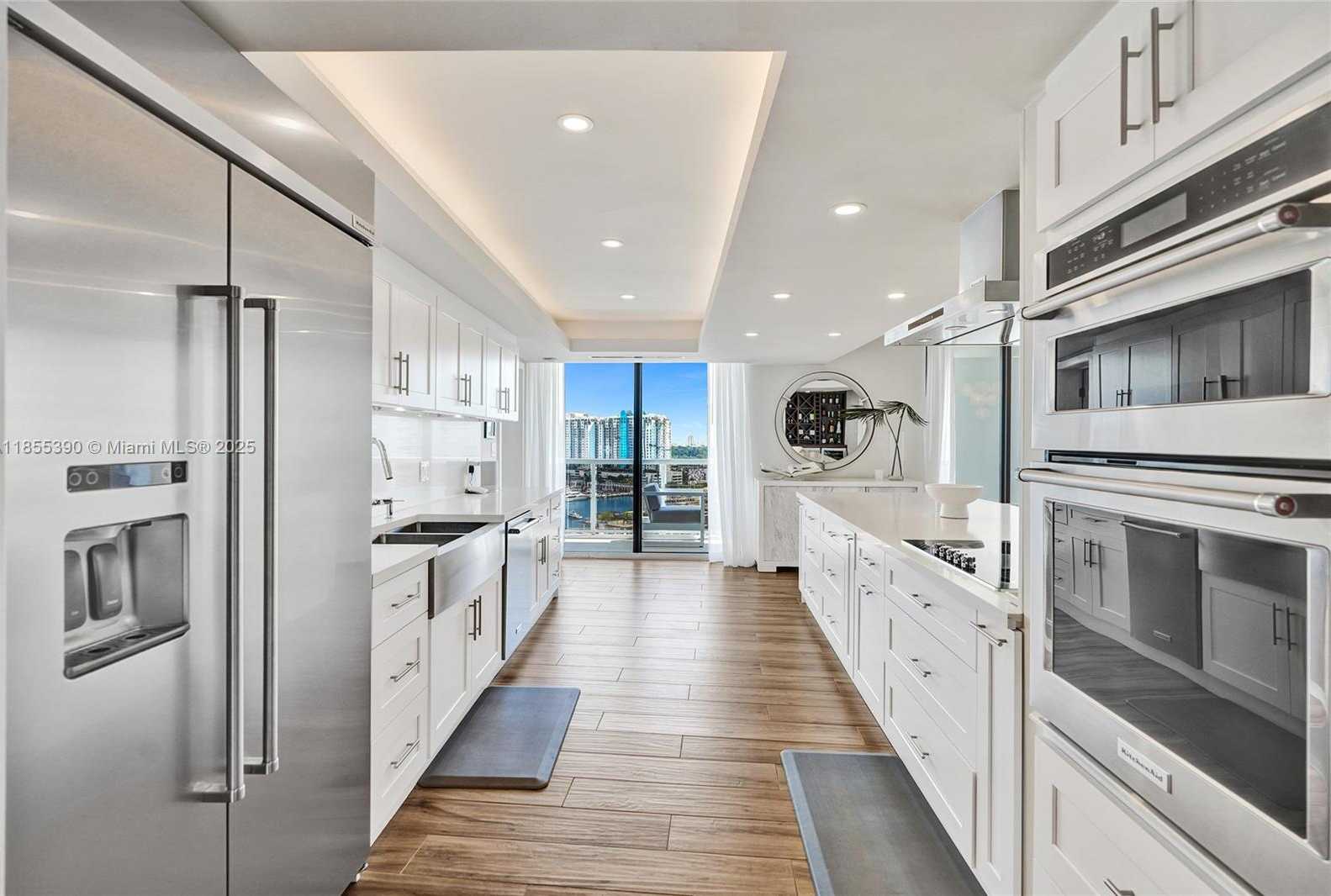 Small Image of 9 ISLAND AVE #1814, Miami Beach Number 14