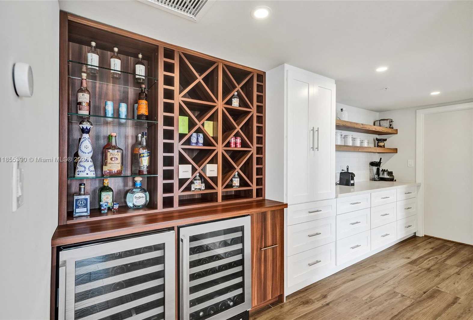 Small Image of 9 ISLAND AVE #1814, Miami Beach Number 18