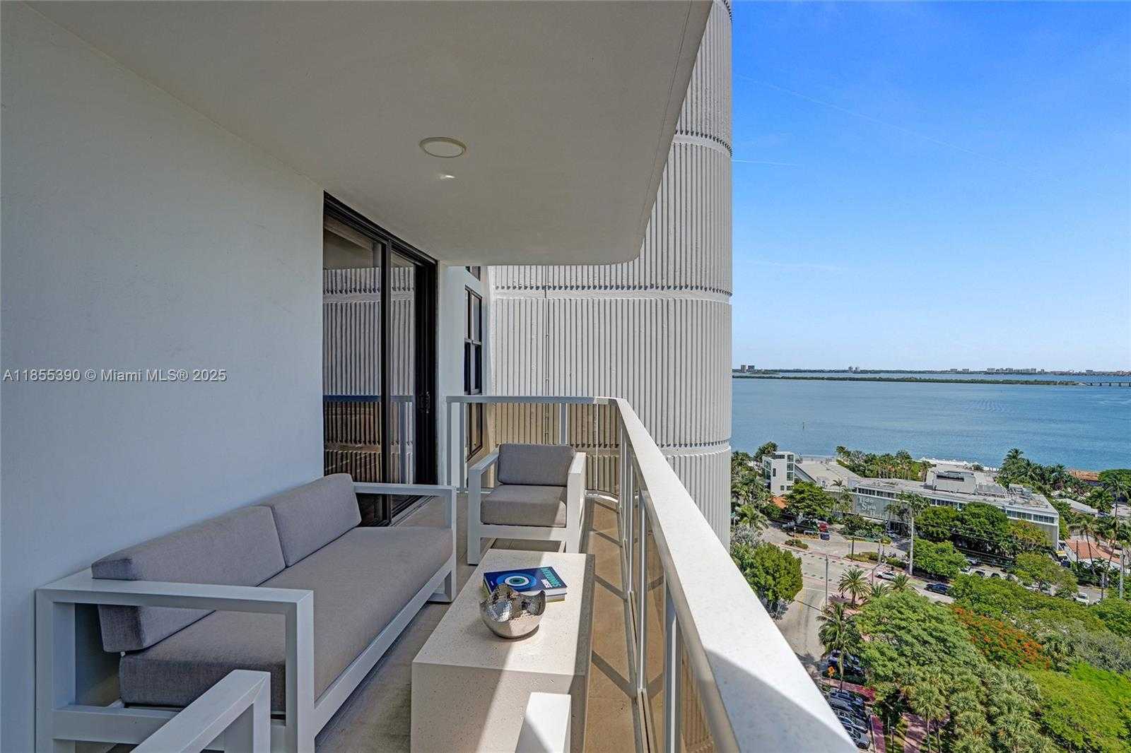 Small Image of 9 ISLAND AVE #1814, Miami Beach Number 21