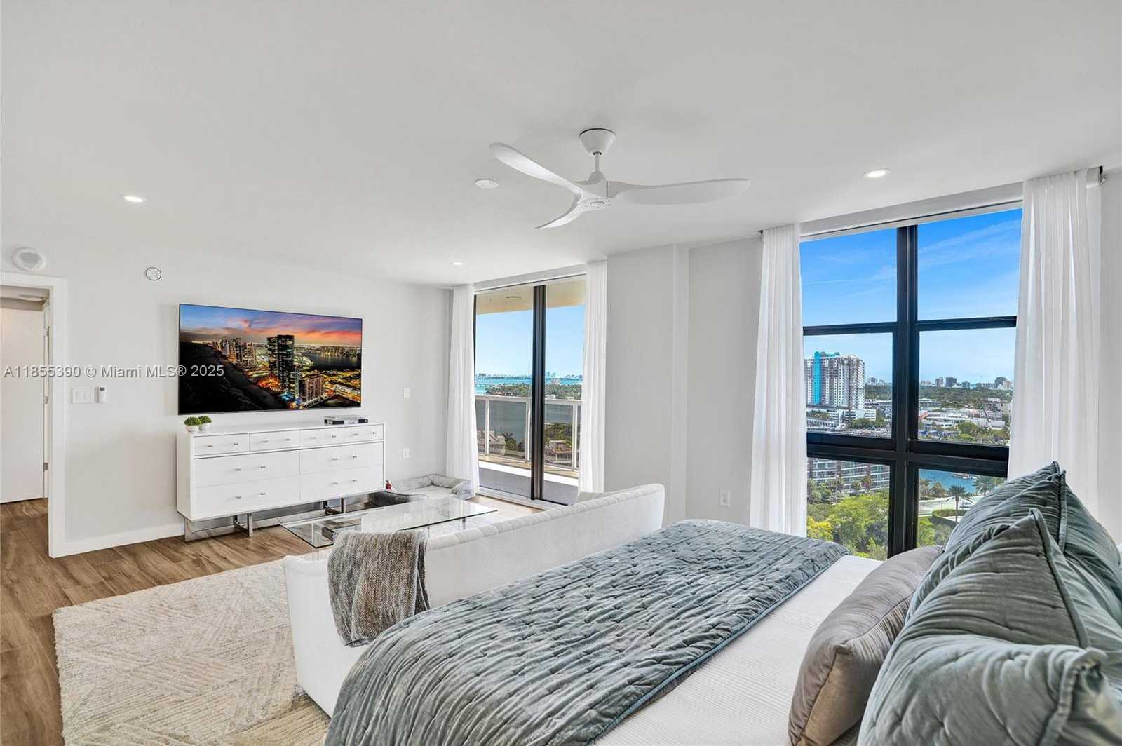 Small Image of 9 ISLAND AVE #1814, Miami Beach Number 34