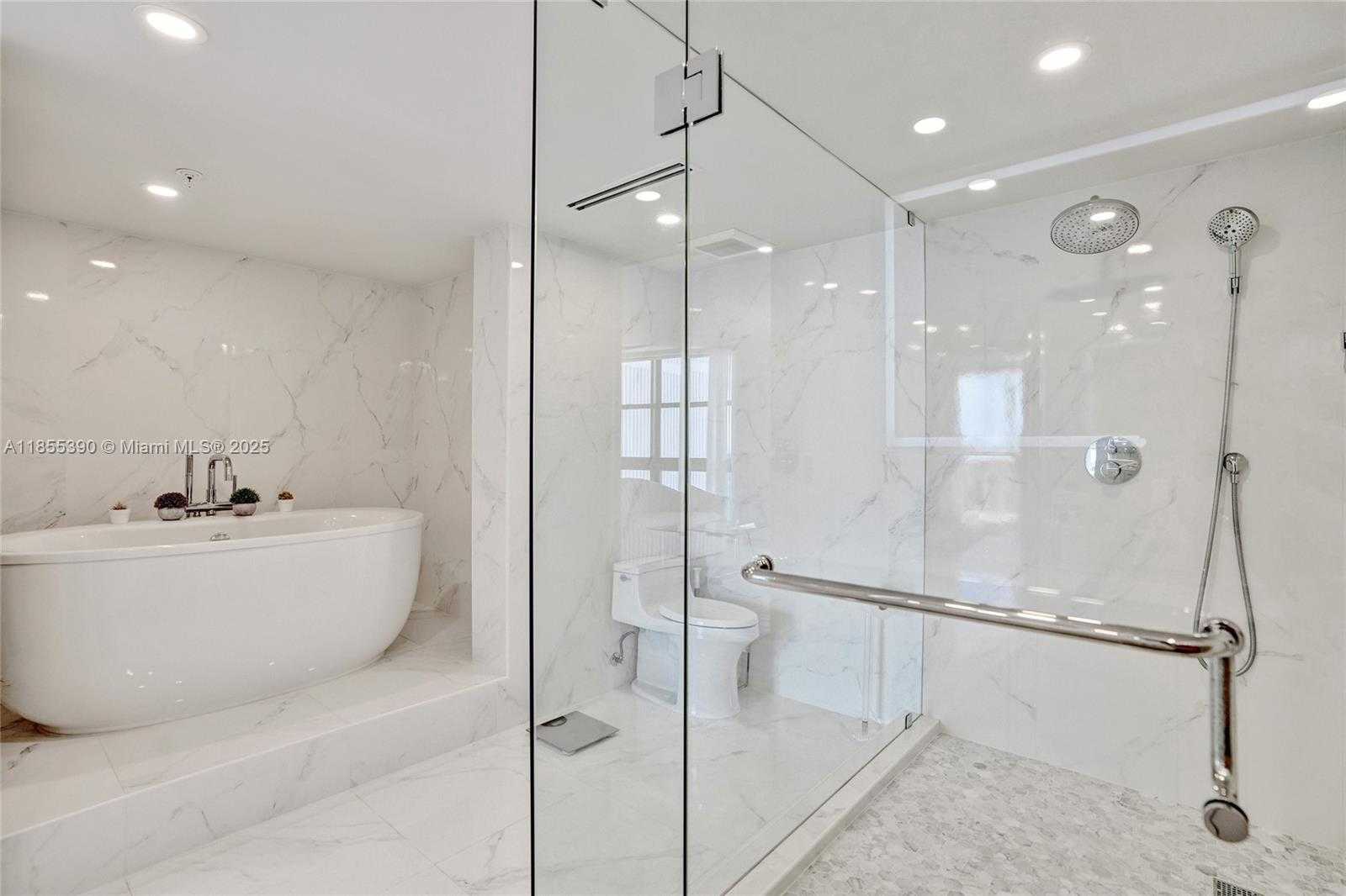 Small Image of 9 ISLAND AVE #1814, Miami Beach Number 45