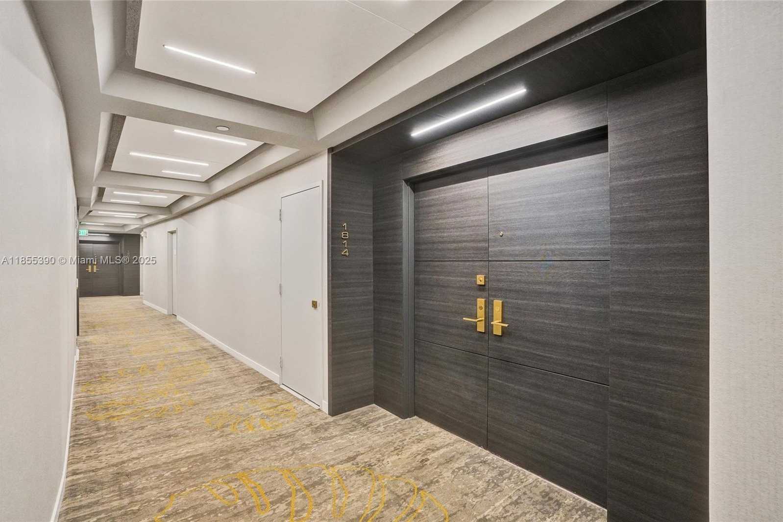 Small Image of 9 ISLAND AVE #1814, Miami Beach Number 67