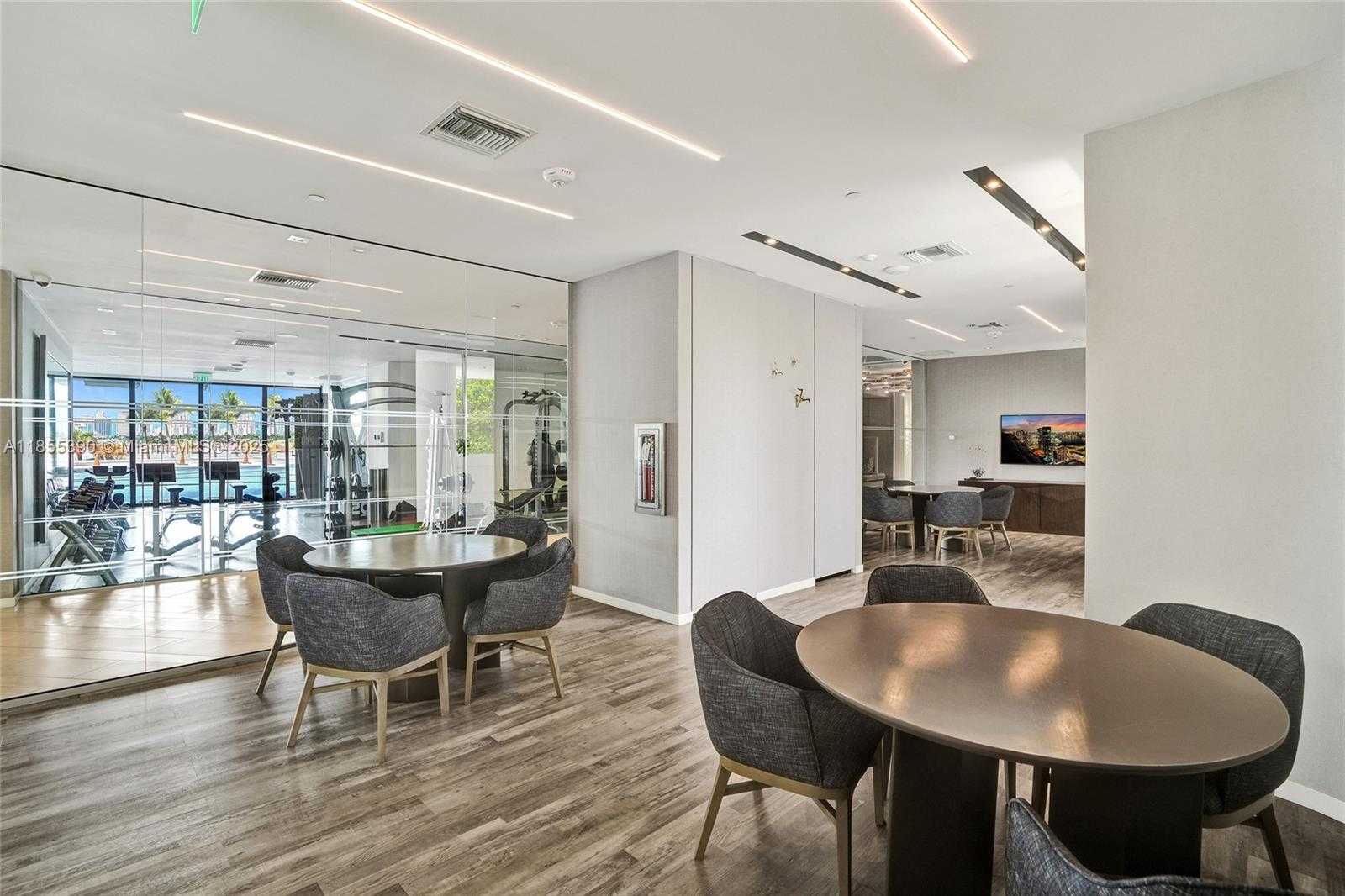 Small Image of 9 ISLAND AVE #1814, Miami Beach Number 75