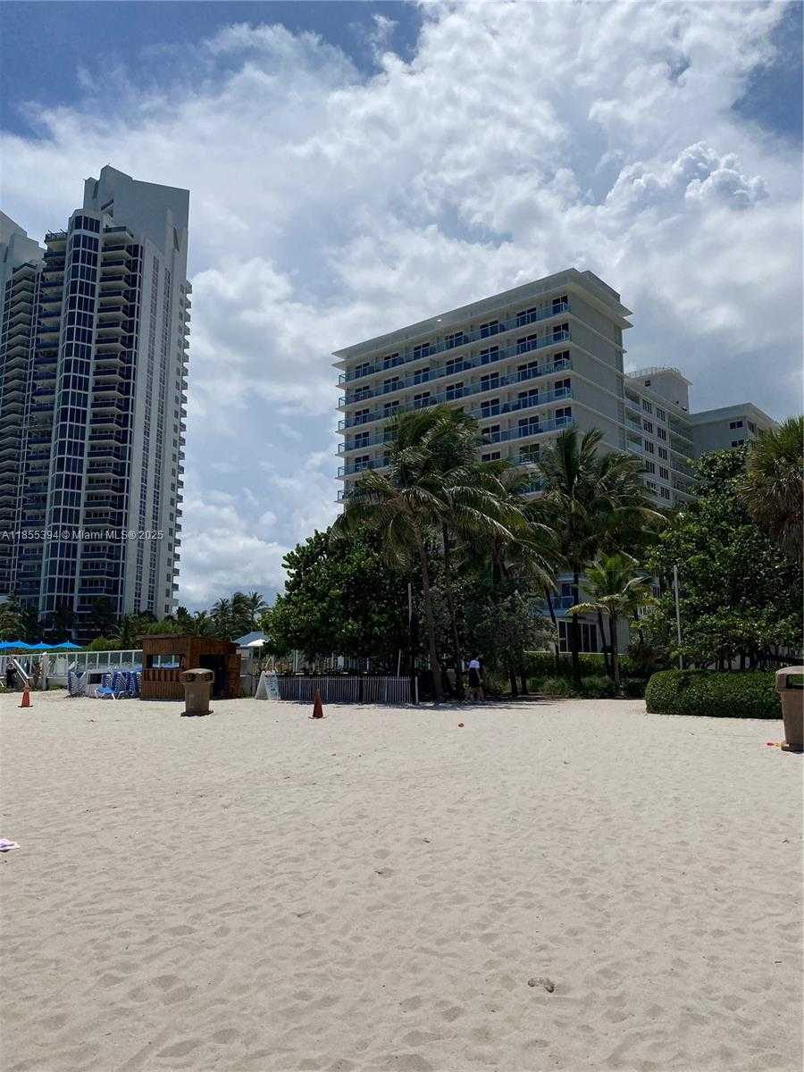 Small Image of 19201 COLLINS AVE #1030, Sunny Isles Beach Number 18