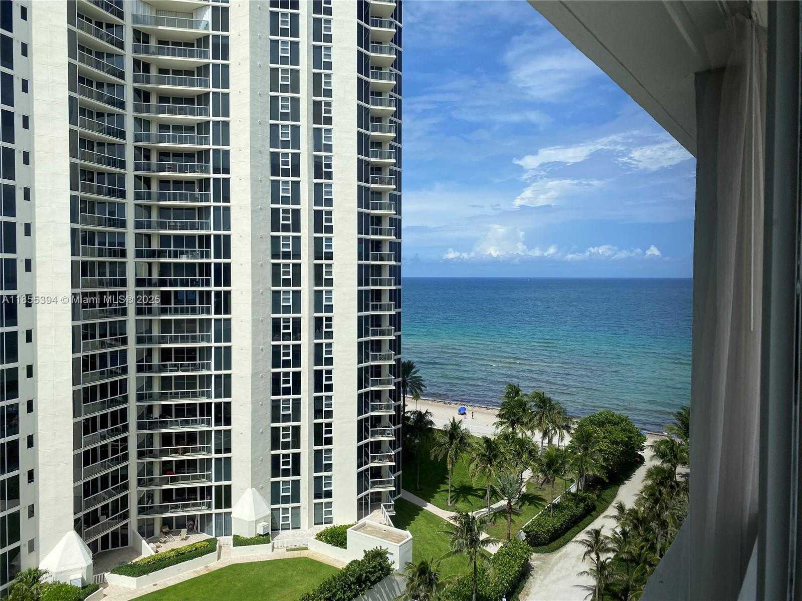 Small Image of 19201 COLLINS AVE #1030, Sunny Isles Beach Number 26
