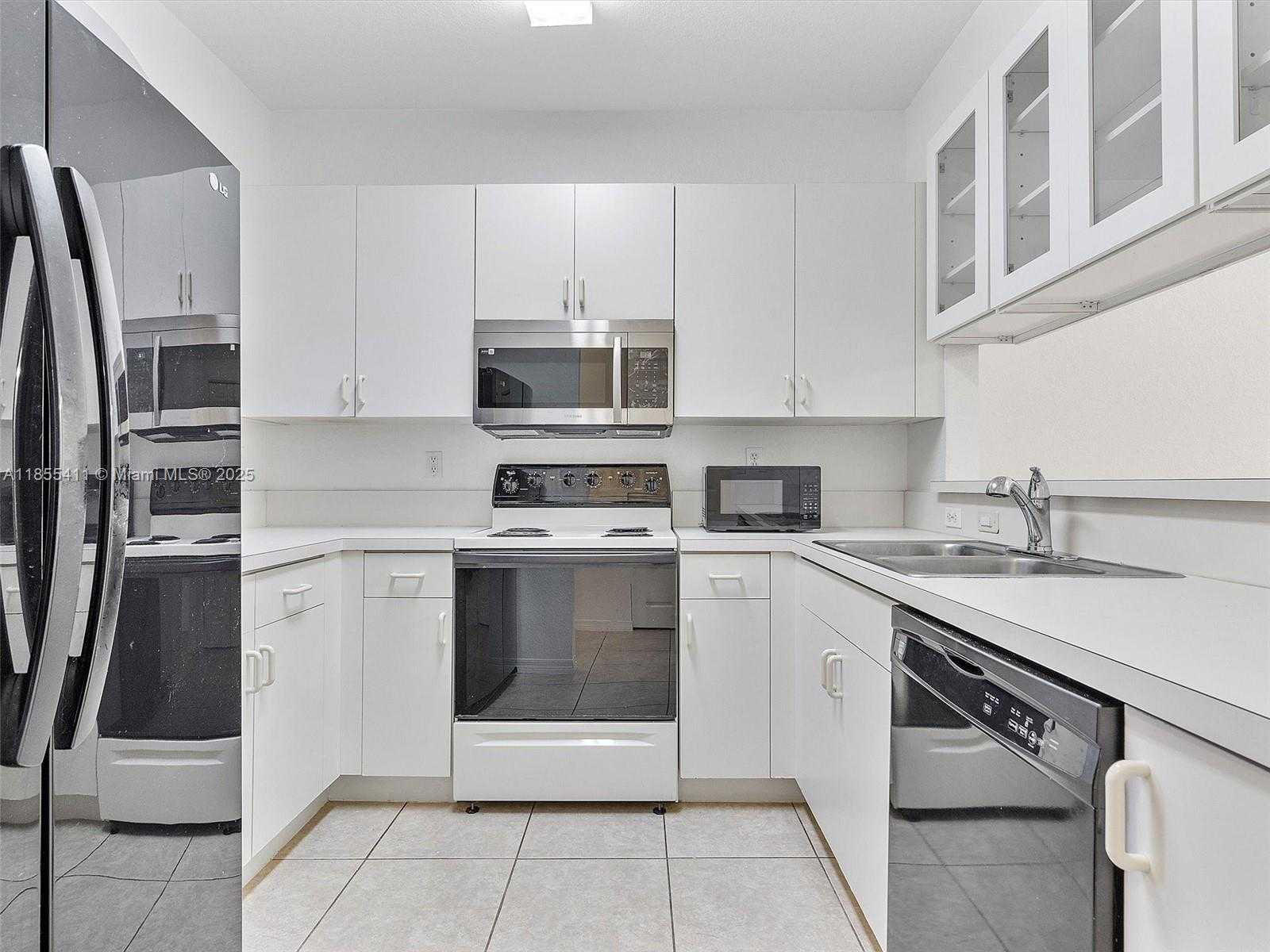 Small Image of 4964 SOUTH WEST 128TH AVE, Miramar Number 10