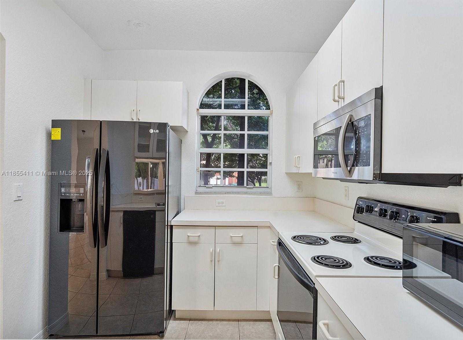 Small Image of 4964 SOUTH WEST 128TH AVE, Miramar Number 12
