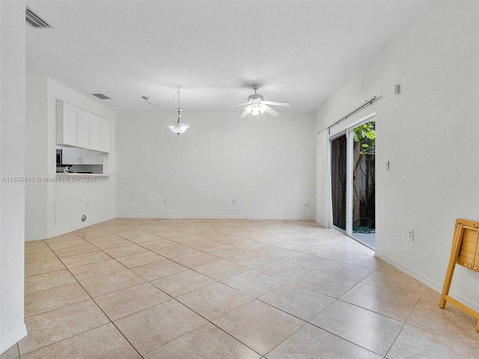 Small Image of 4964 SOUTH WEST 128TH AVE, Miramar Number 7