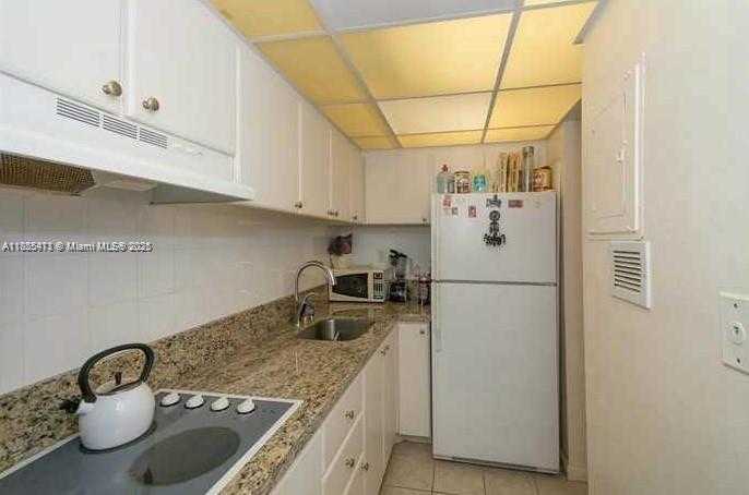 Small Image of 1000 WEST AVE #828, Miami Beach Number 15