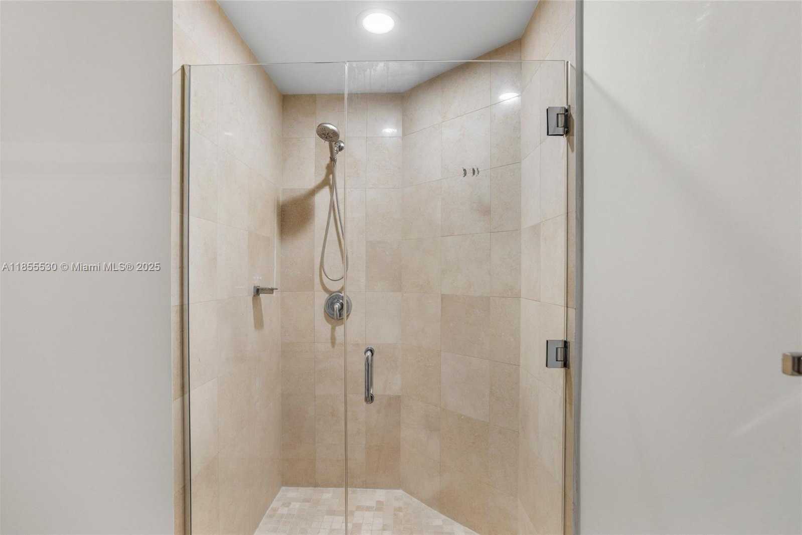 Small Image of 1060 BRICKELL AVE #4001, Miami Number 25