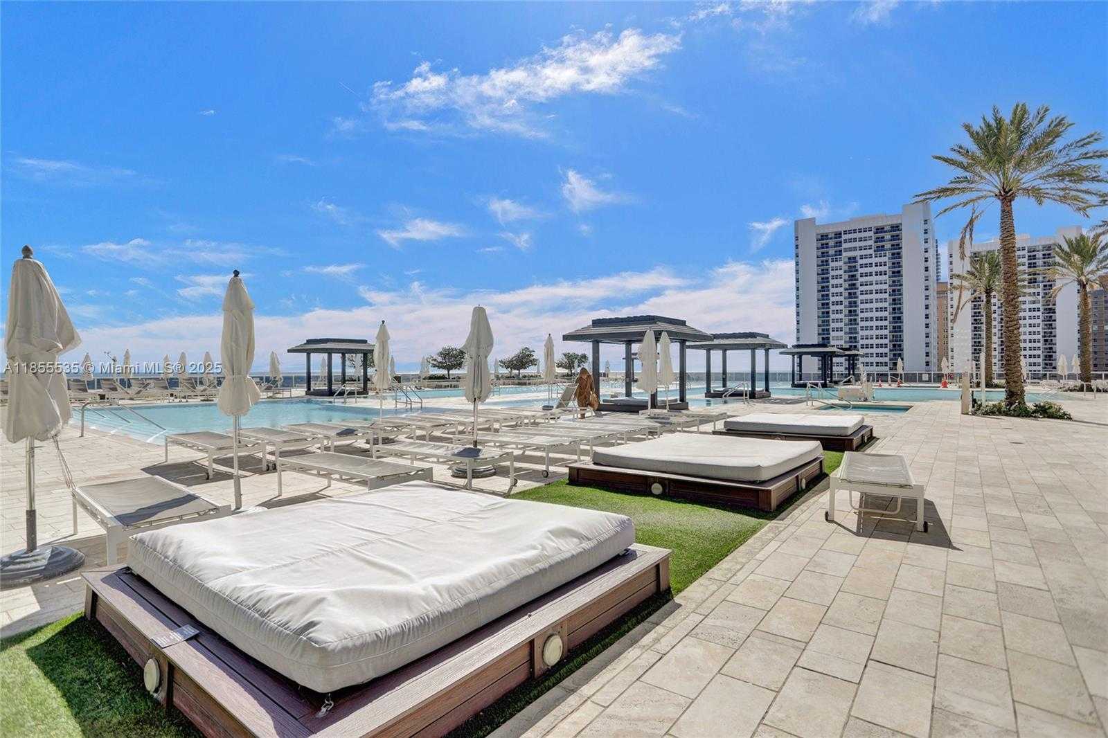 Small Image of 1850 SOUTH OCEAN DR #1201, Hallandale Beach Number 11