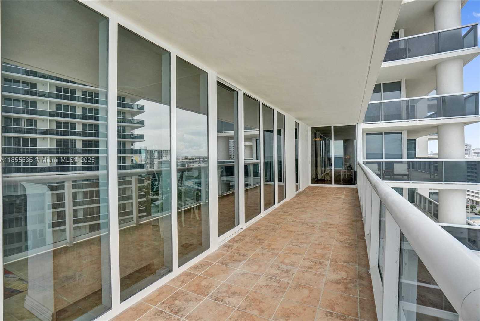 Small Image of 1850 SOUTH OCEAN DR #1201, Hallandale Beach Number 49