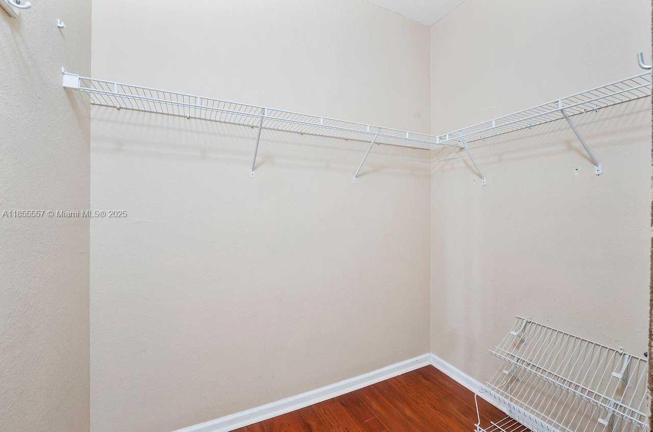 Small Image of 7925 TUSCANY DR, Tamarac Number 16