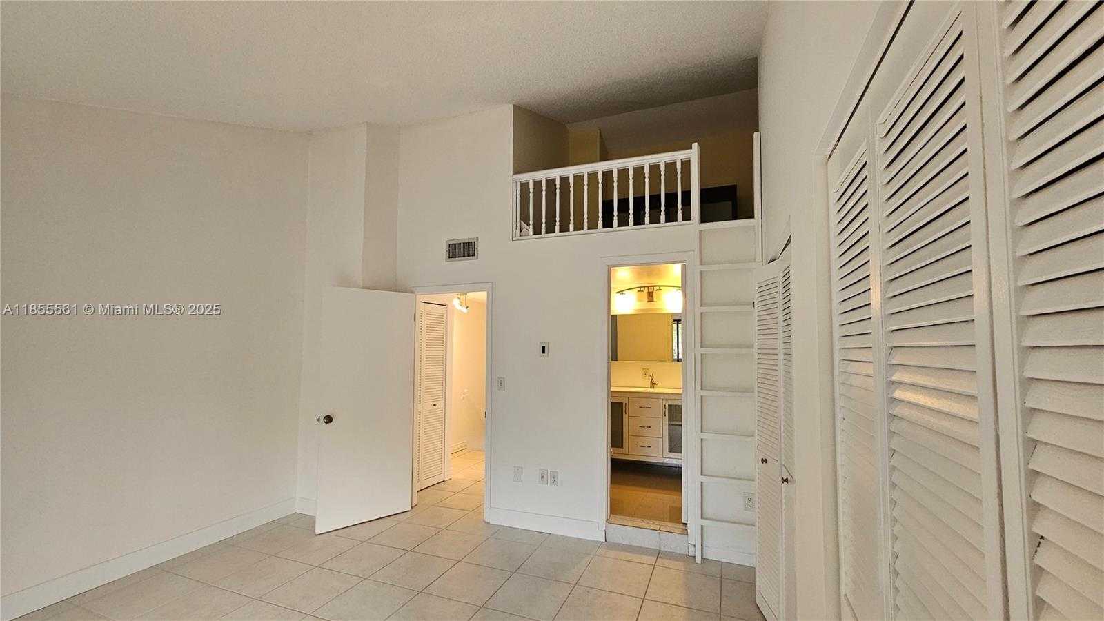 Small Image of 10004 SOUTH WEST 77TH CT, Miami Number 10