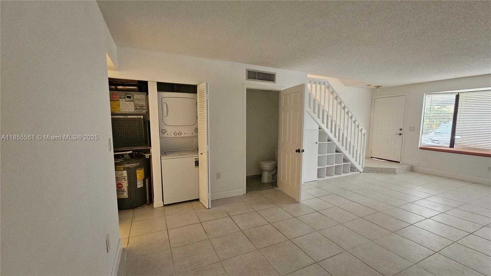 Small Image of 10004 SOUTH WEST 77TH CT, Miami Number 2