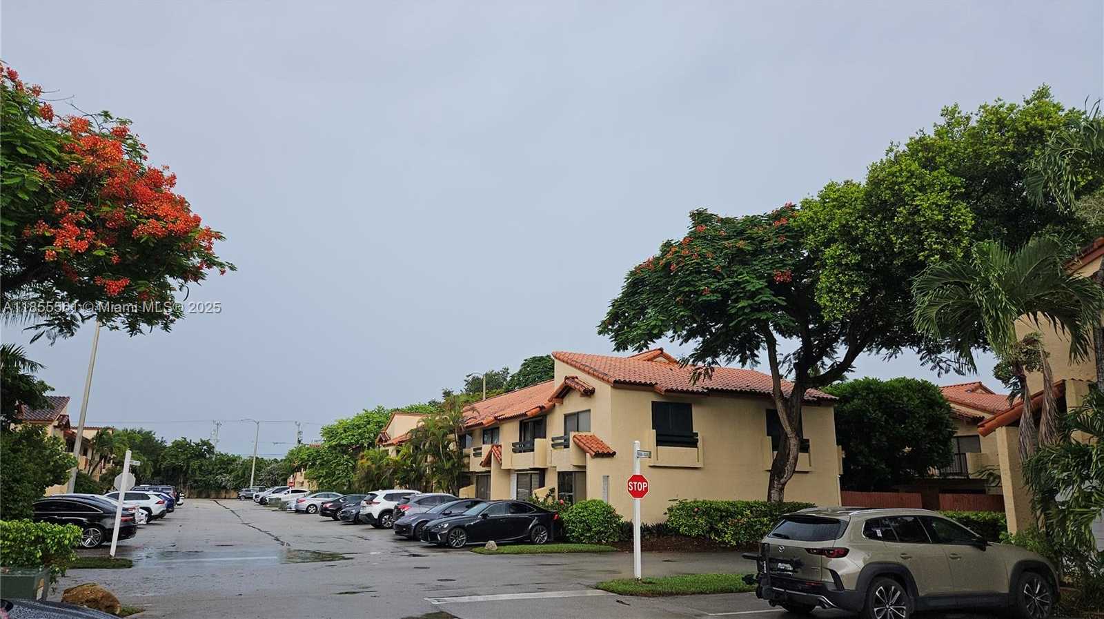 Small Image of 10004 SOUTH WEST 77TH CT, Miami Number 25