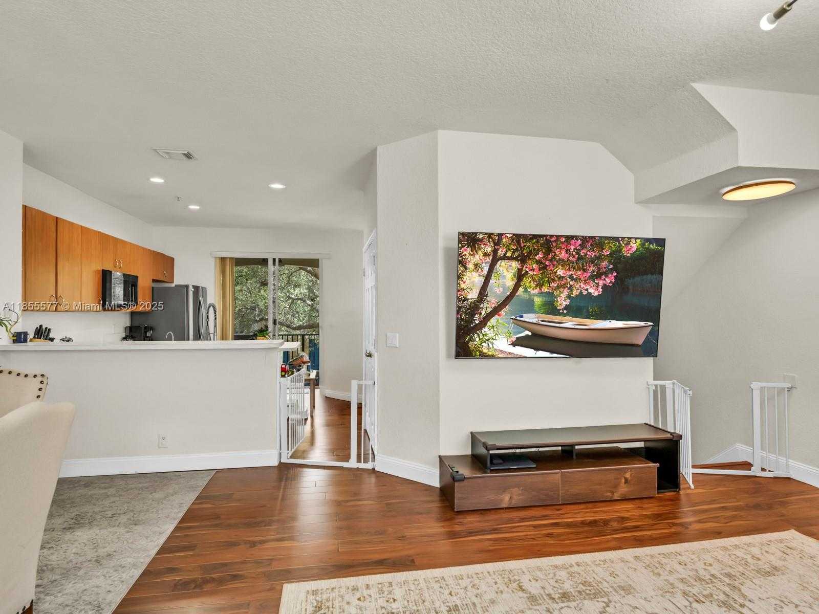 Small Image of 2867 SOUTH OASIS DR, Boynton Beach Number 13