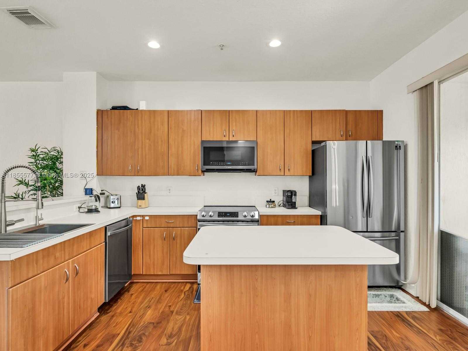 Small Image of 2867 SOUTH OASIS DR, Boynton Beach Number 16