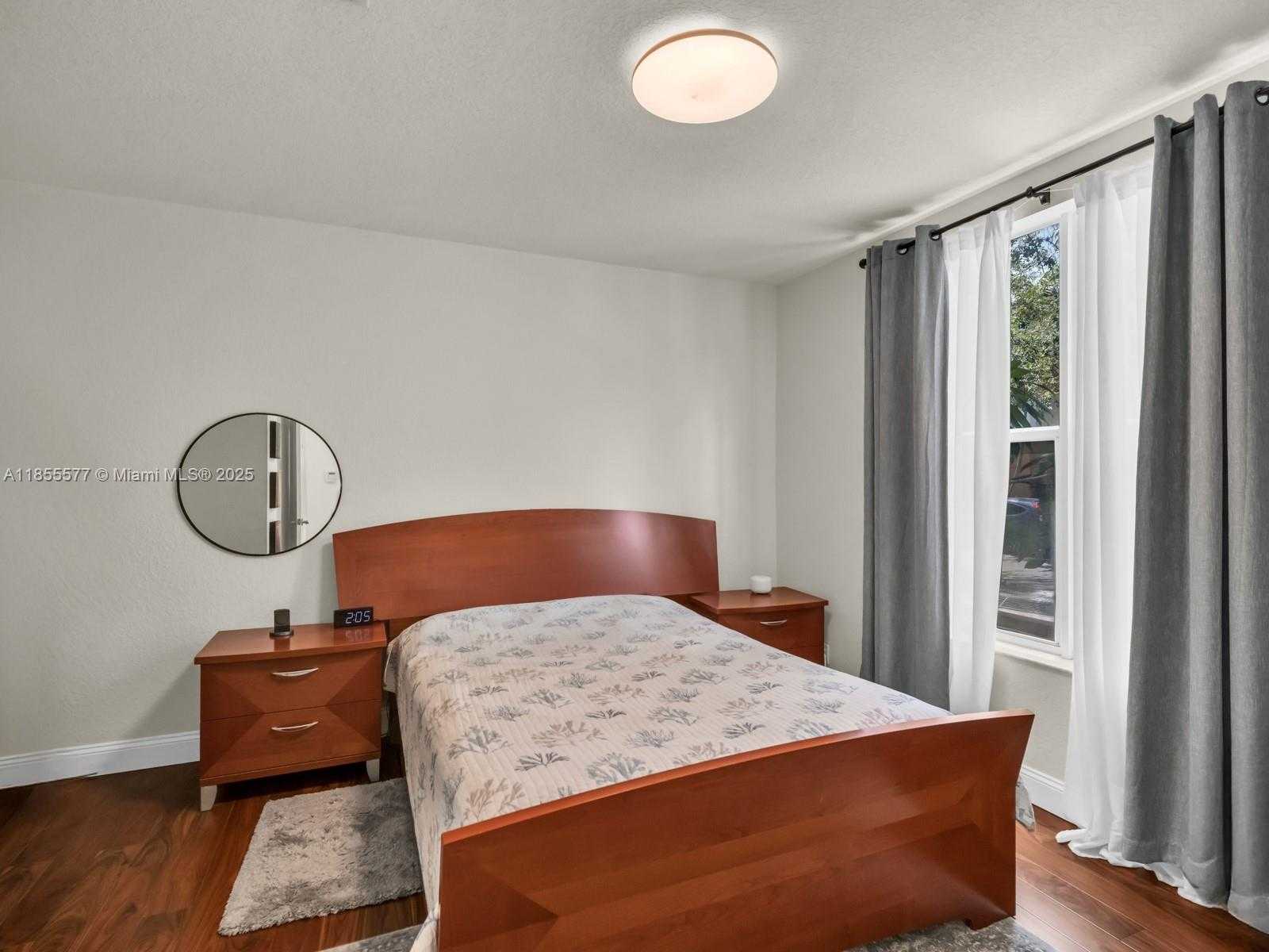 Small Image of 2867 SOUTH OASIS DR, Boynton Beach Number 20