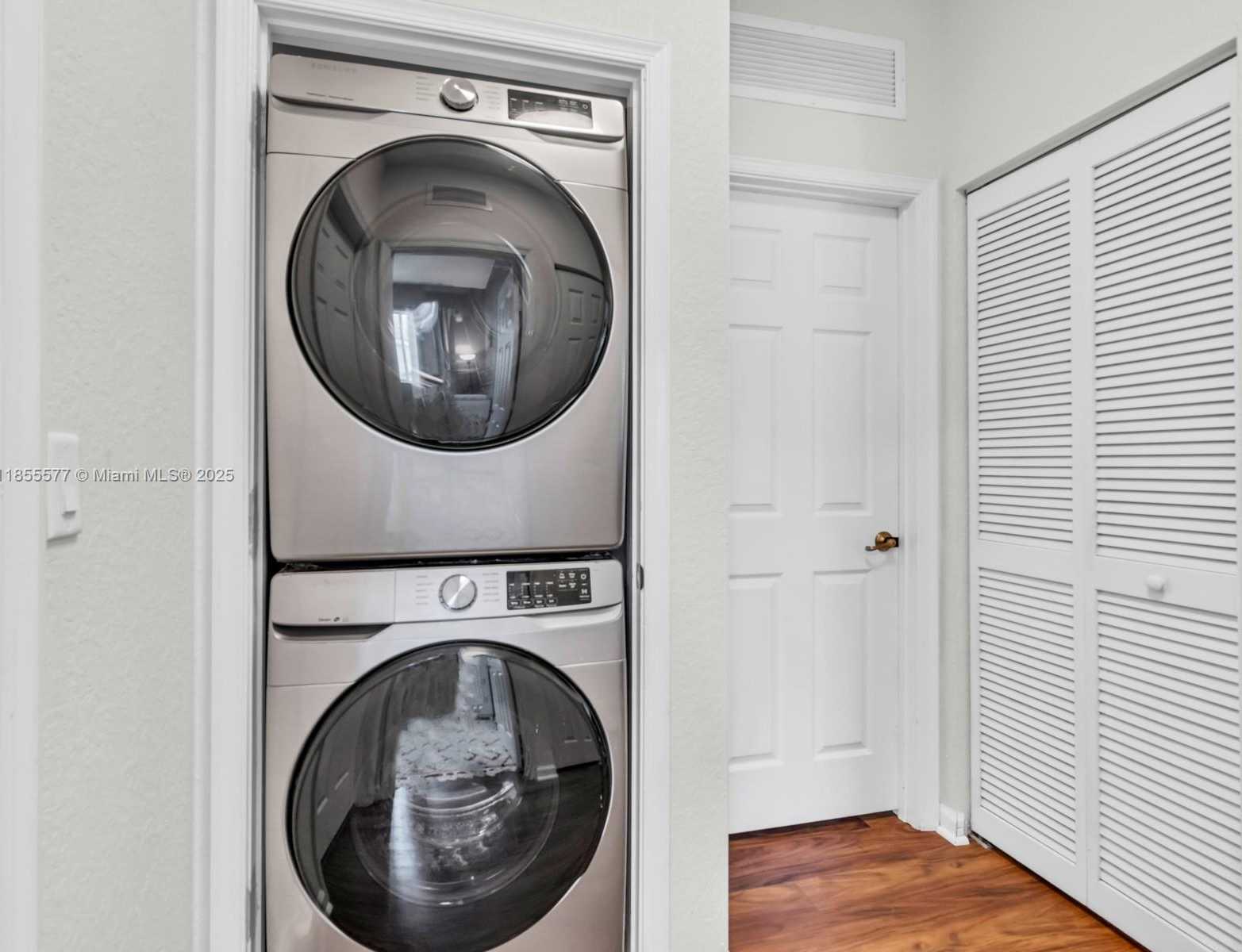 Small Image of 2867 SOUTH OASIS DR, Boynton Beach Number 28