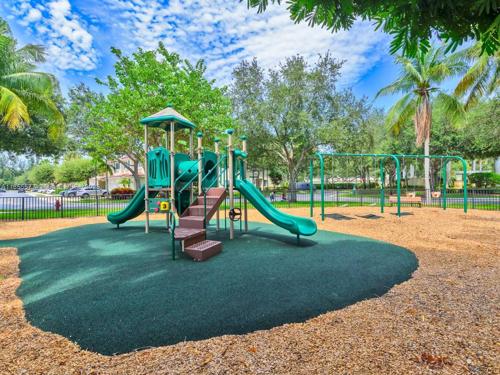 Small Image of 2867 SOUTH OASIS DR, Boynton Beach Number 38