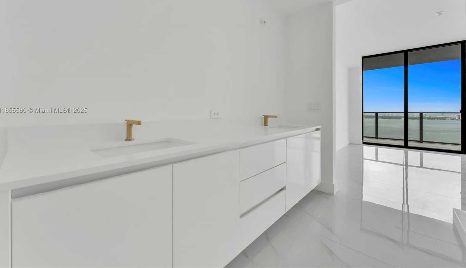 Small Image of 725 NORTH EAST 24 STREET #3806, Miami Number 17