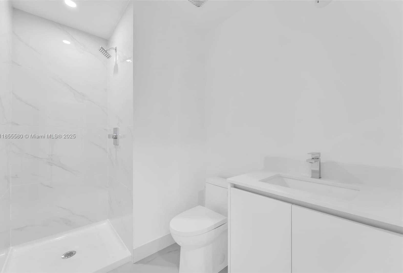 Small Image of 725 NORTH EAST 24 STREET #3806, Miami Number 25