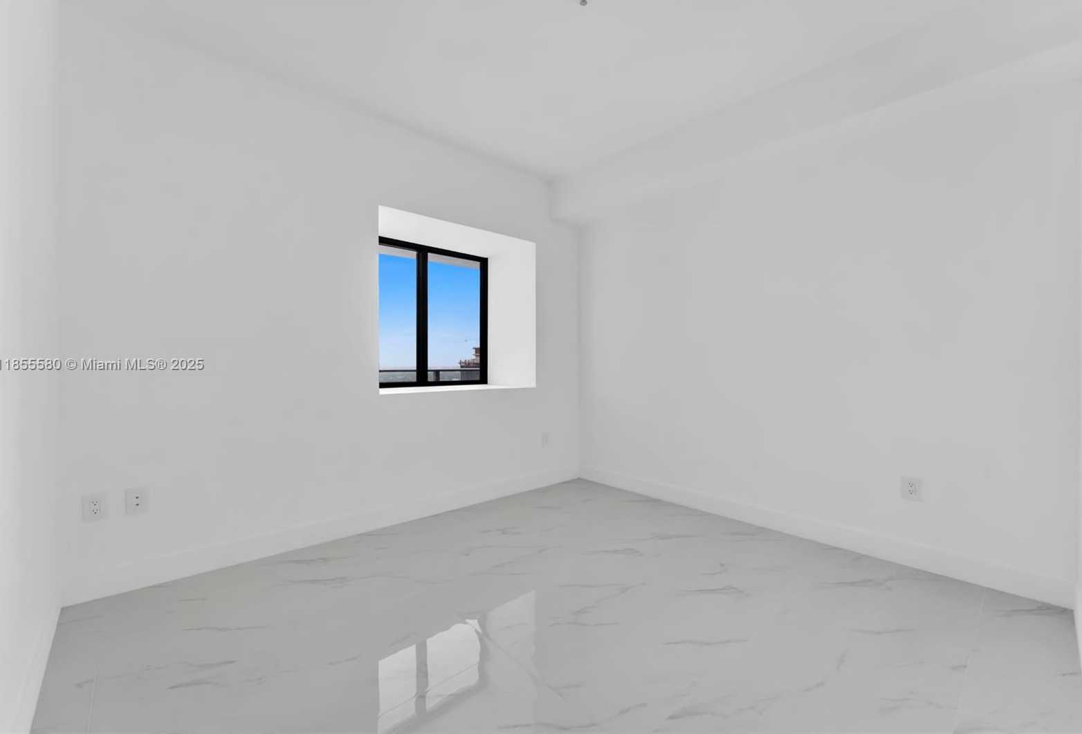 Small Image of 725 NORTH EAST 24 STREET #3806, Miami Number 29