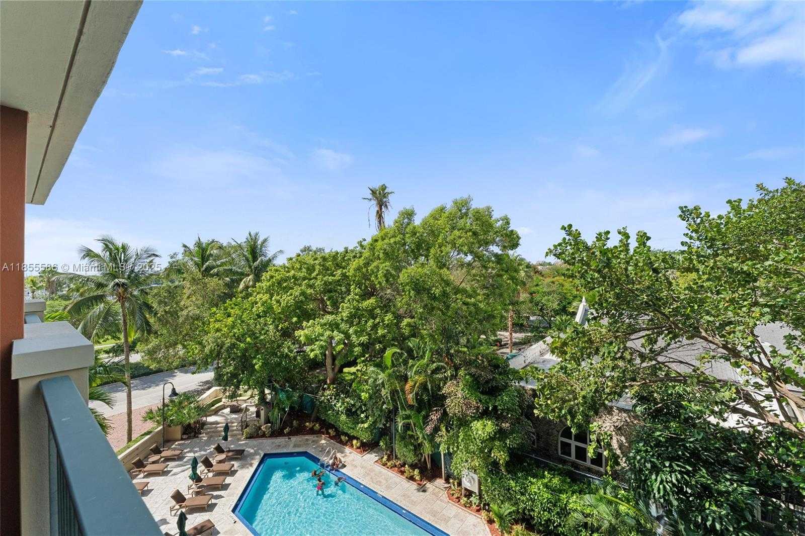 Small Image of 2951 SOUTH BAYSHORE DR #506, Miami Number 15