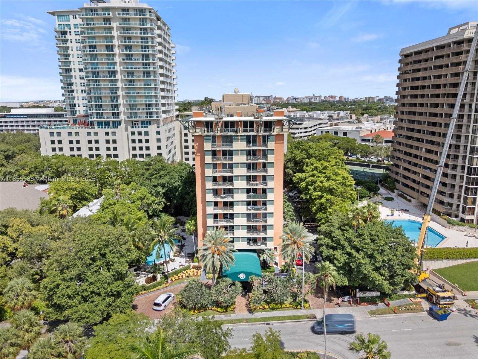Small Image of 2951 SOUTH BAYSHORE DR #506, Miami Number 16