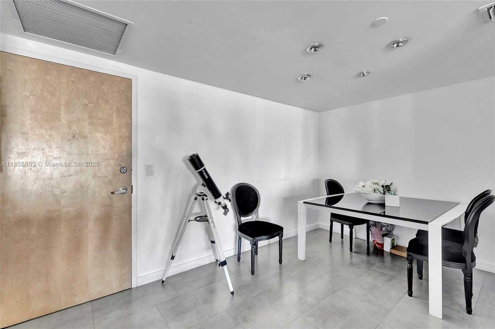 Small Image of 350 SOUTH MIAMI AVE #1703, Miami Number 5