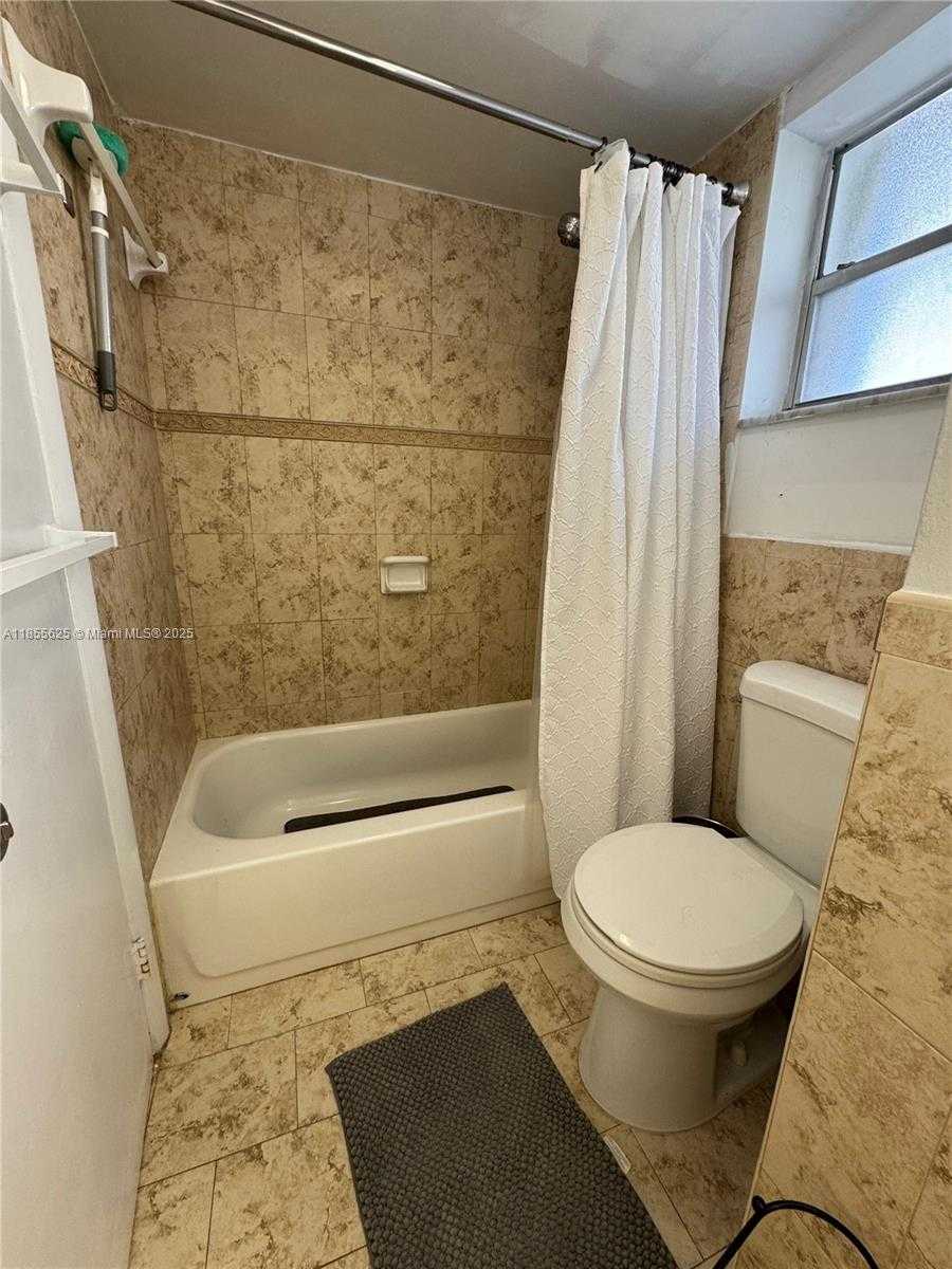 Small Image of 3750 NORTH EAST 170TH ST #302, North Miami Beach Number 12