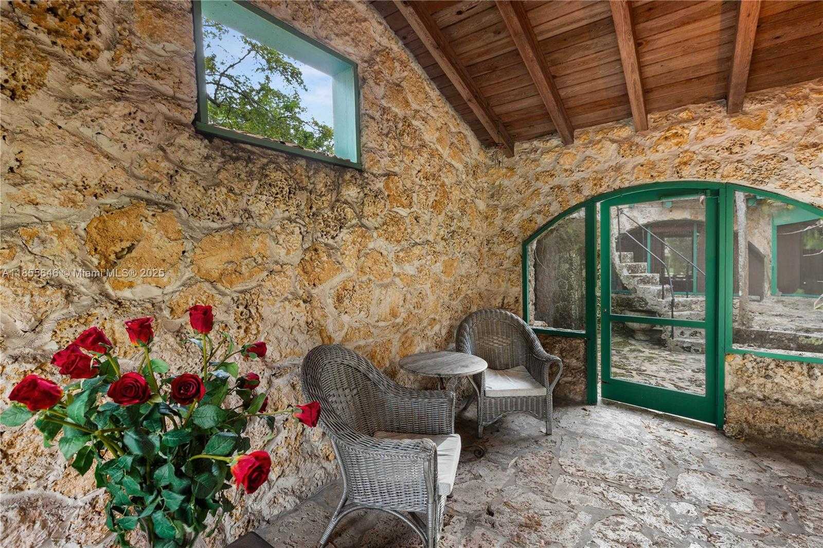 Small Image of 1301 MILAN AVE #4, Coral Gables Number 11