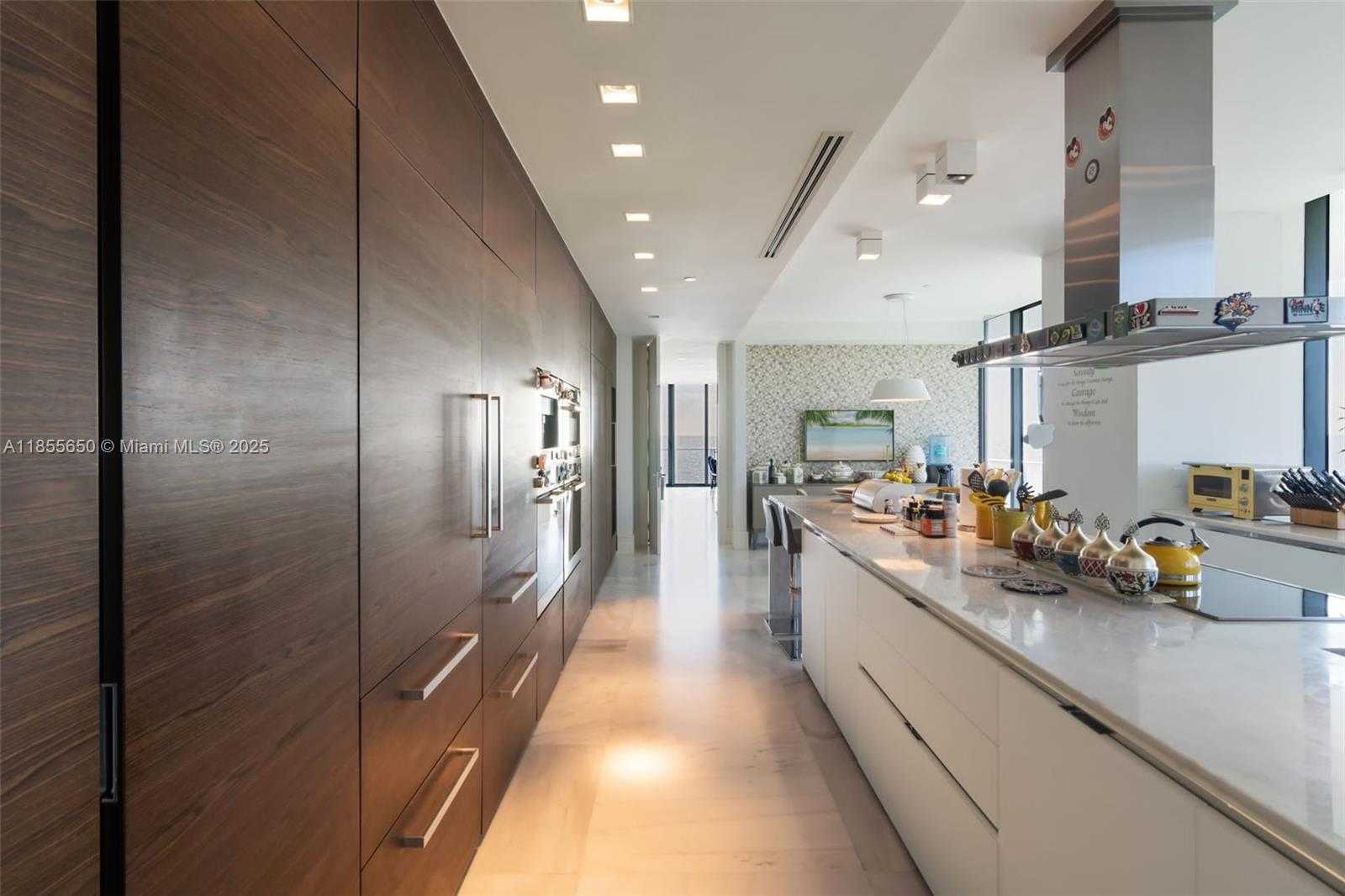 Small Image of 19575 COLLINS AVE #5, Sunny Isles Beach Number 17