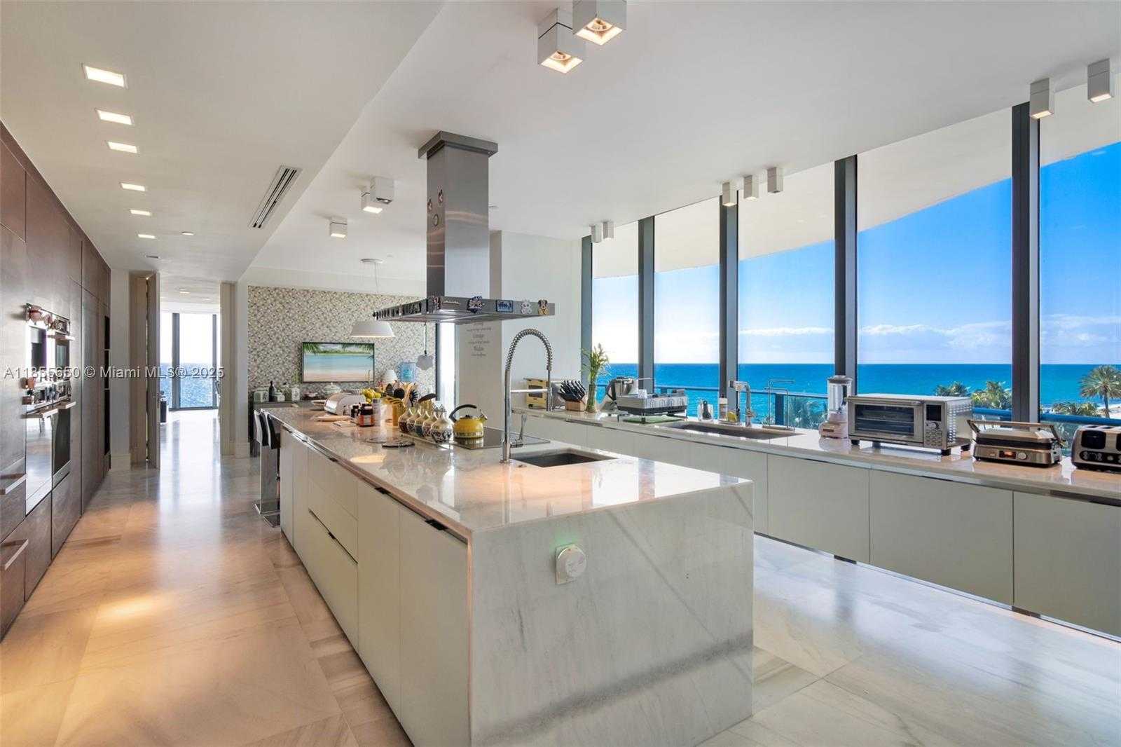 Small Image of 19575 COLLINS AVE #5, Sunny Isles Beach Number 19
