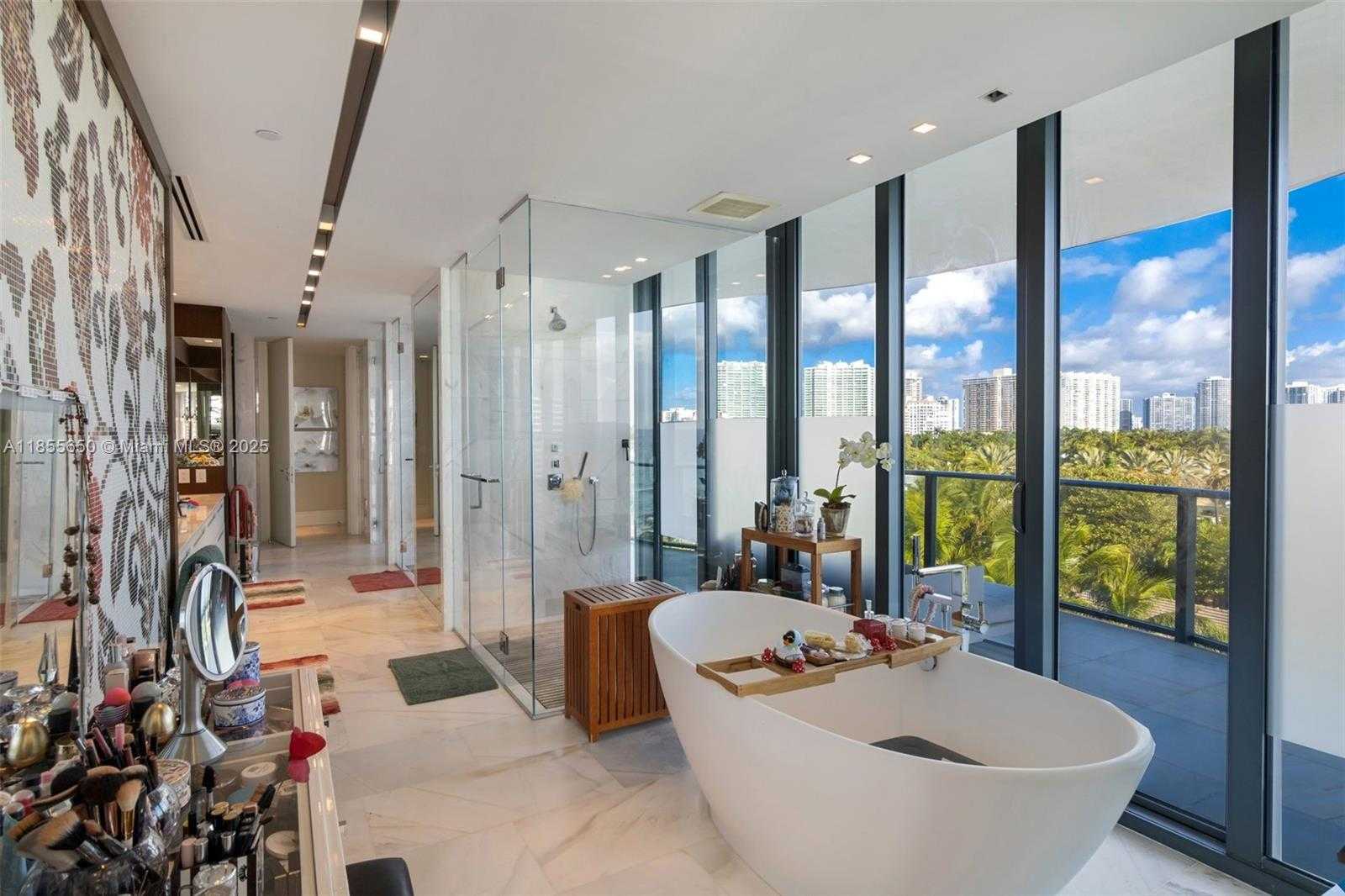 Small Image of 19575 COLLINS AVE #5, Sunny Isles Beach Number 28