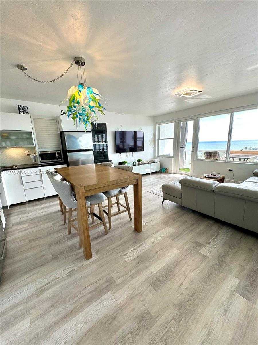 Small Image of 3111 NORTH OCEAN DR #1011, Hollywood Number 12