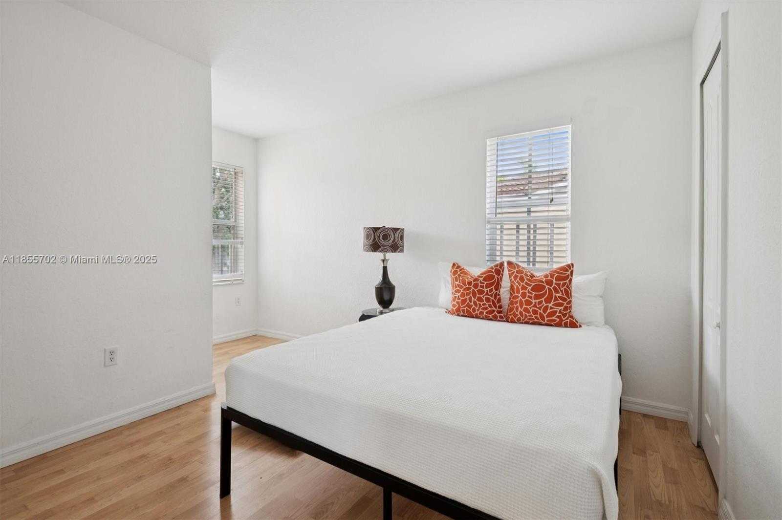 Small Image of 12847 SOUTH WEST 31ST CT, Miramar Number 12