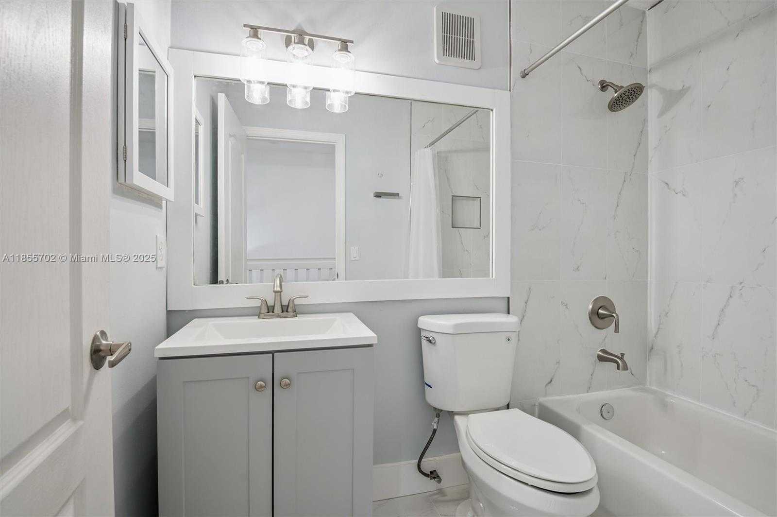 Small Image of 12847 SOUTH WEST 31ST CT, Miramar Number 14
