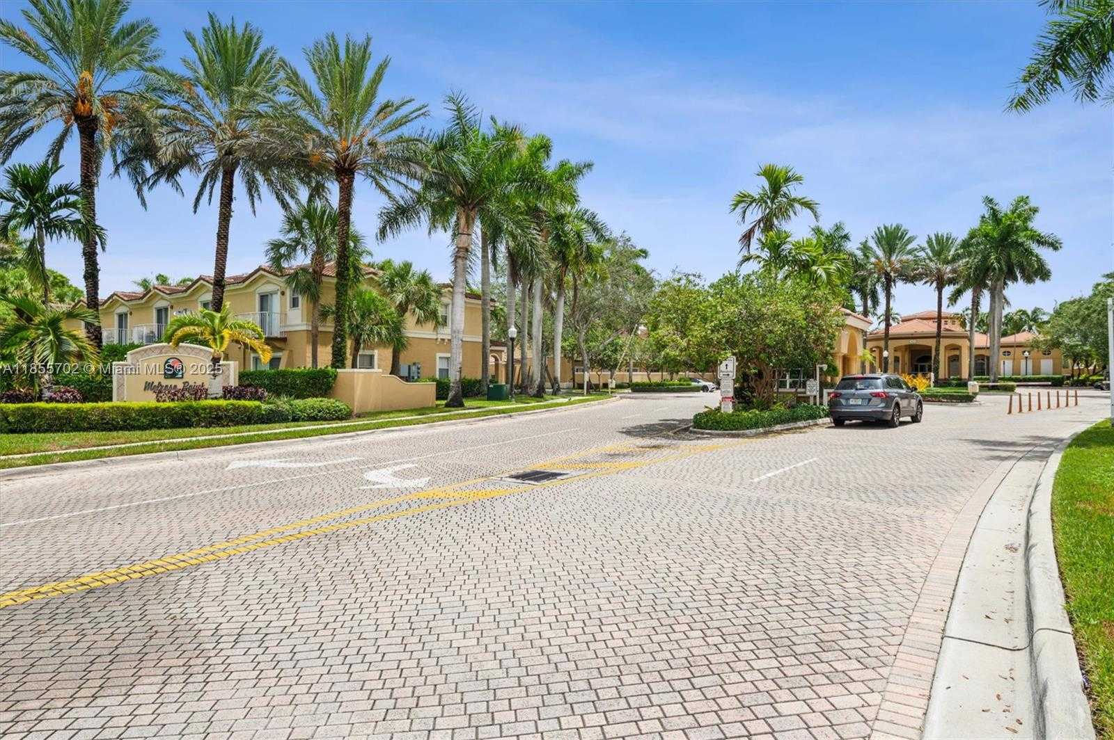 Small Image of 12847 SOUTH WEST 31ST CT, Miramar Number 19
