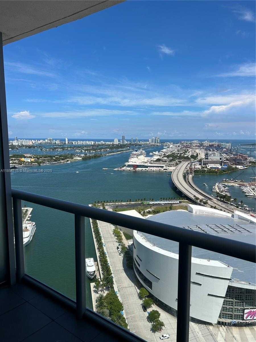 Small Image of 888 BISCAYNE BLVD #4106, Miami Number 19