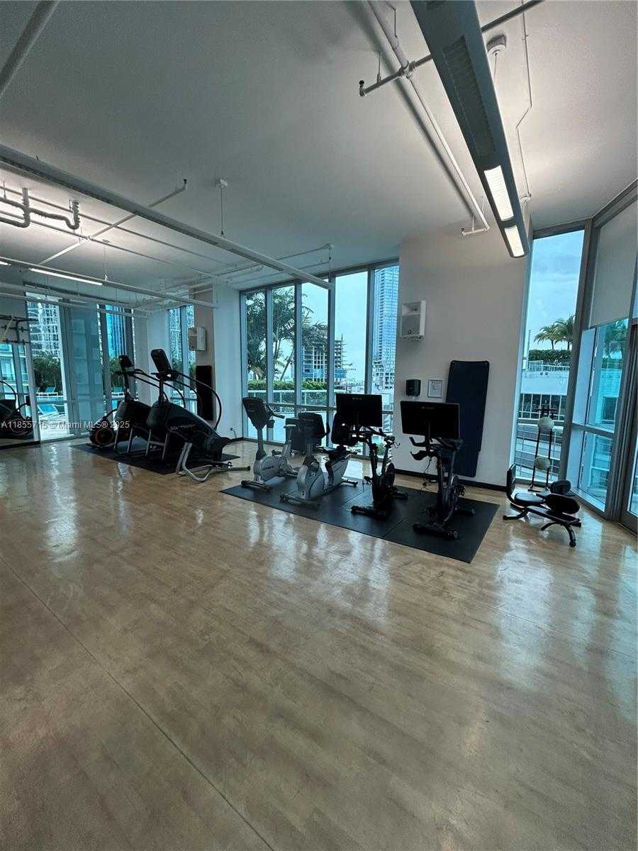 Small Image of 888 BISCAYNE BLVD #4106, Miami Number 24