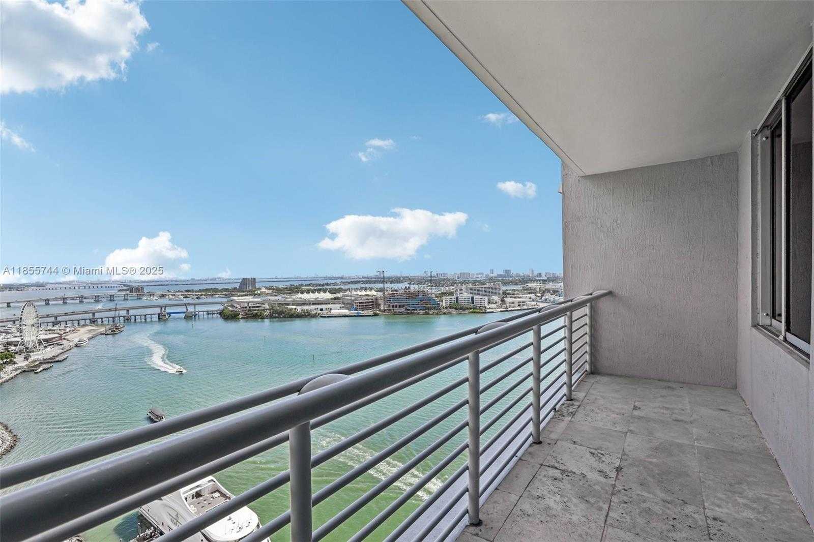 Small Image of 335 SOUTH BISCAYNE BLVD #2810, Miami Number 2