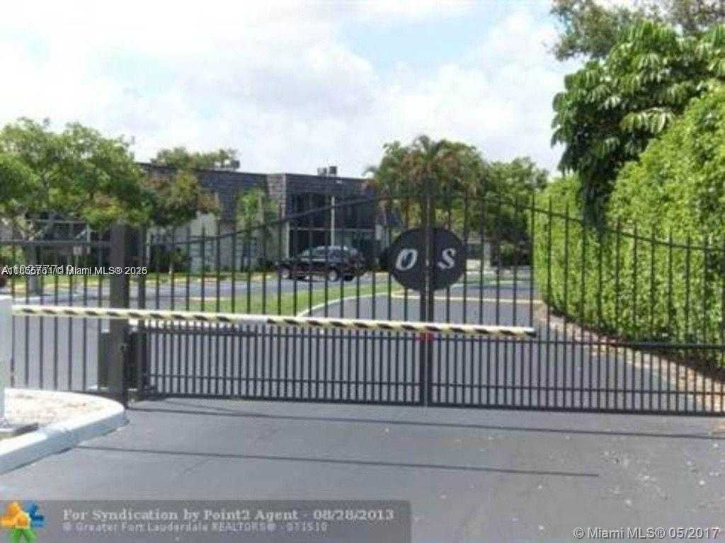 Small Image of 3123 OAKLAND SHORES DR #D211, Oakland Park Number 18
